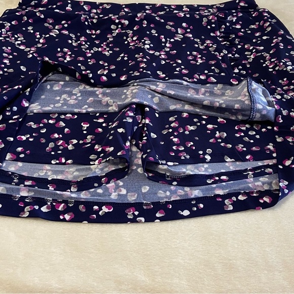 NWT WEEKENDS BY CHICOS / Sporty Pebble Spots Ruffle Skort Size 2 (L/12) - Picture 6 of 9